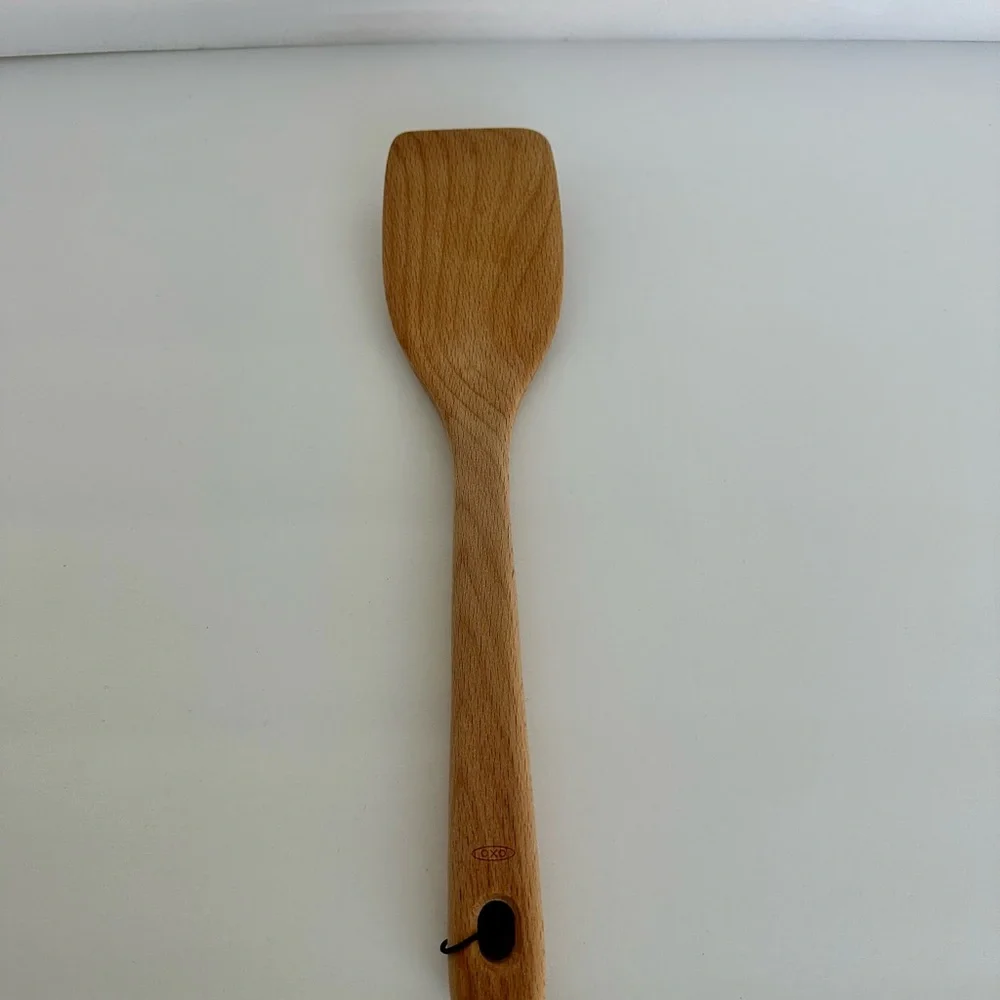 NWOT OXO Wooden sauté one peace cookware paddle hanging hole allows for storage